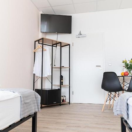 Hostel Messe 랏젠 외부 사진