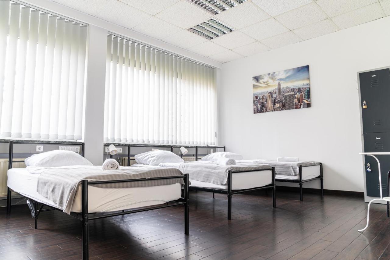 Hostel Messe 랏젠 외부 사진